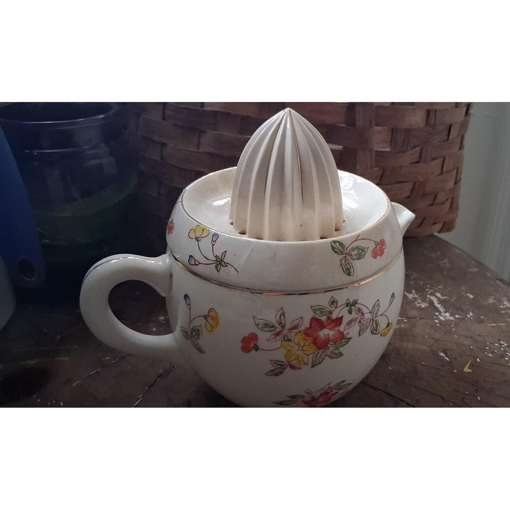 Vintage Large 2 Piece Porcelain Flowered Hand Juicer/ Spout & Handle Japan 1920s
